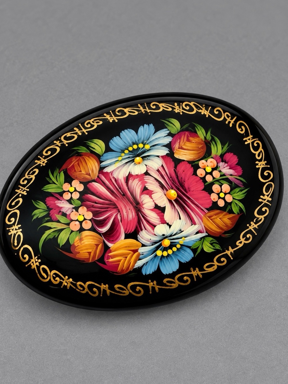 Vintage Russian Lacquer Oval Brooch #cz222